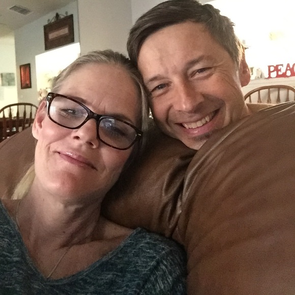 Meet your Posher, Rhea. - Picture 2 of 8